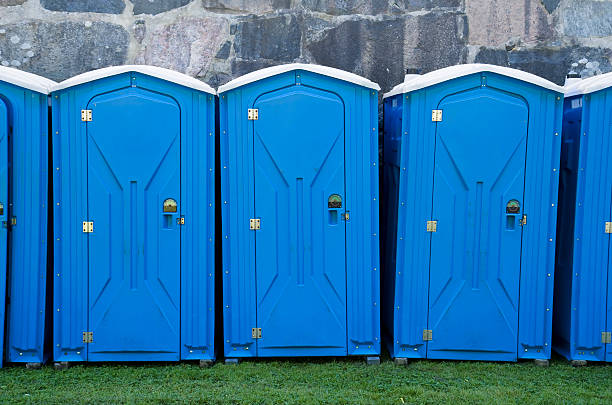 Portable Toilet Rental for Emergency Services in Treasure Island, FL